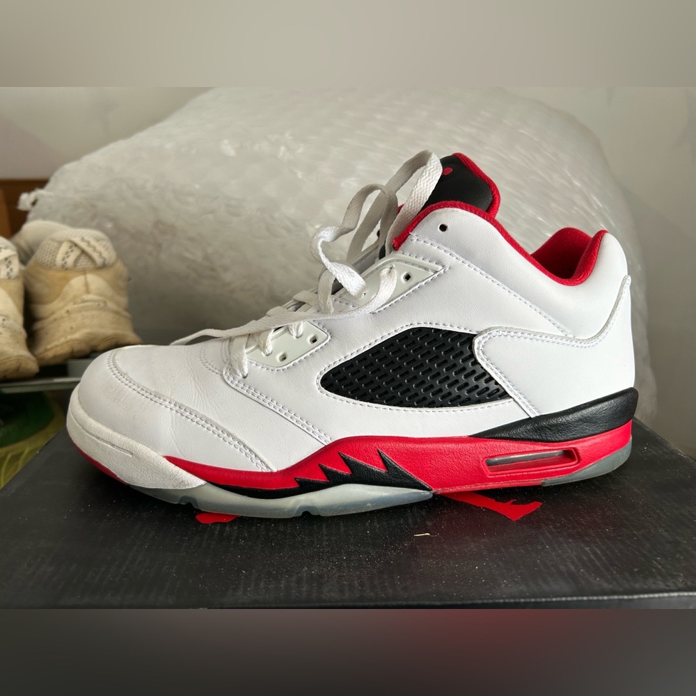 Jordan 5 Lows